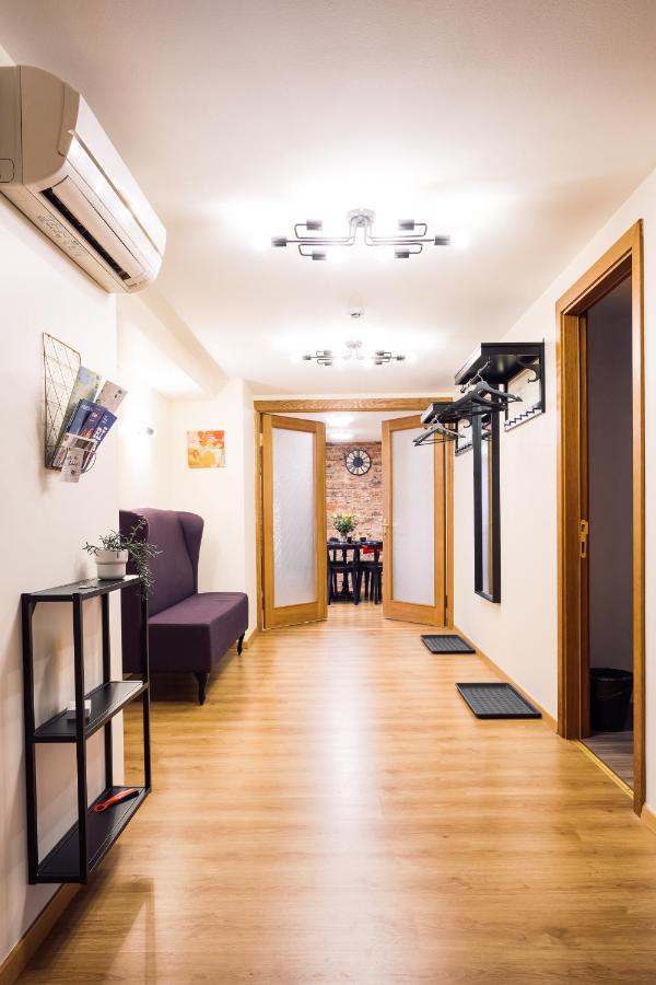 Rothko Apartment/8 Guests/4Bedrooms/Riga Old Town Zewnętrze zdjęcie