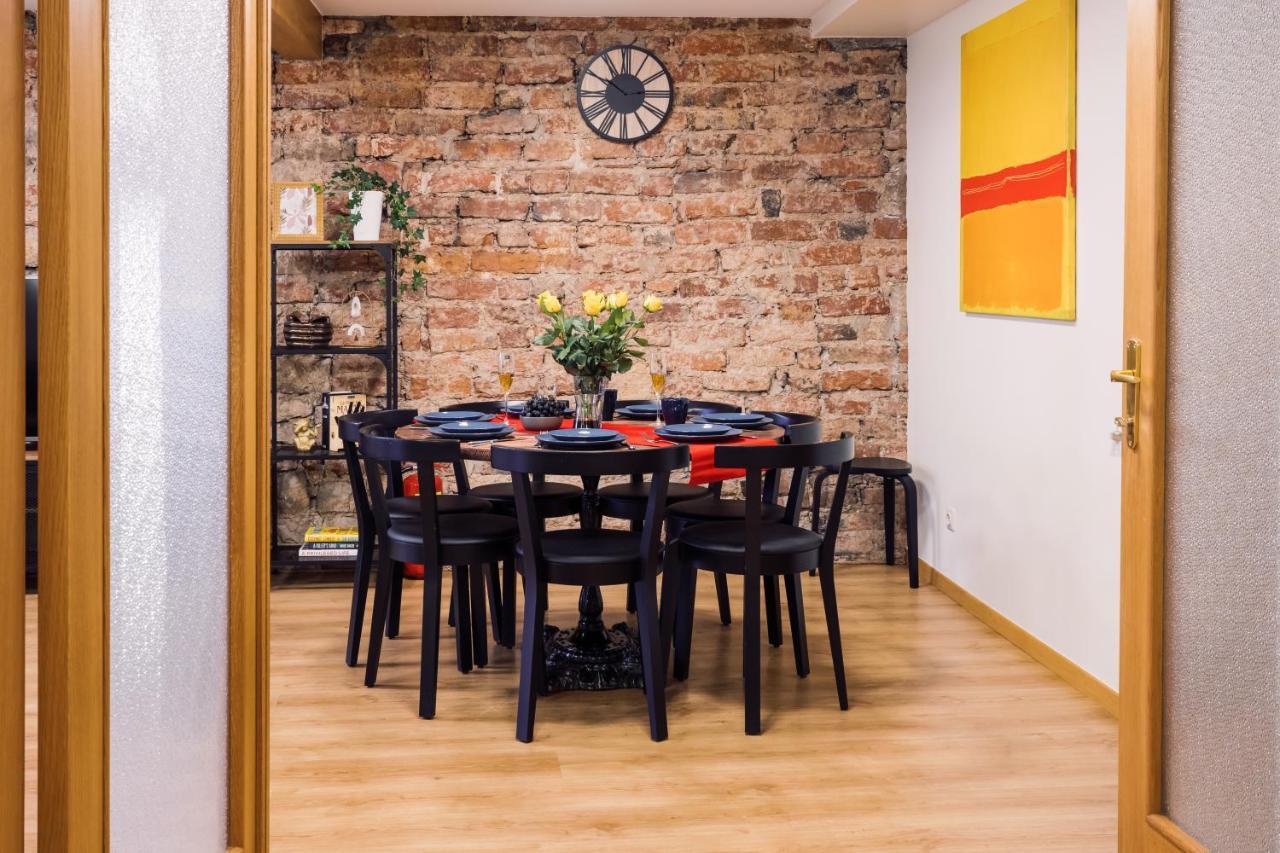 Rothko Apartment/8 Guests/4Bedrooms/Riga Old Town Zewnętrze zdjęcie